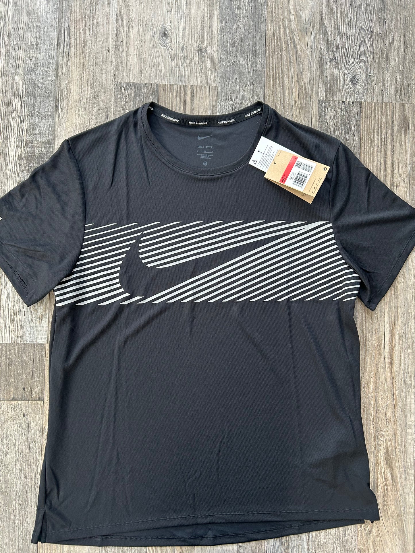 Nike miler flash t shirt “Black”