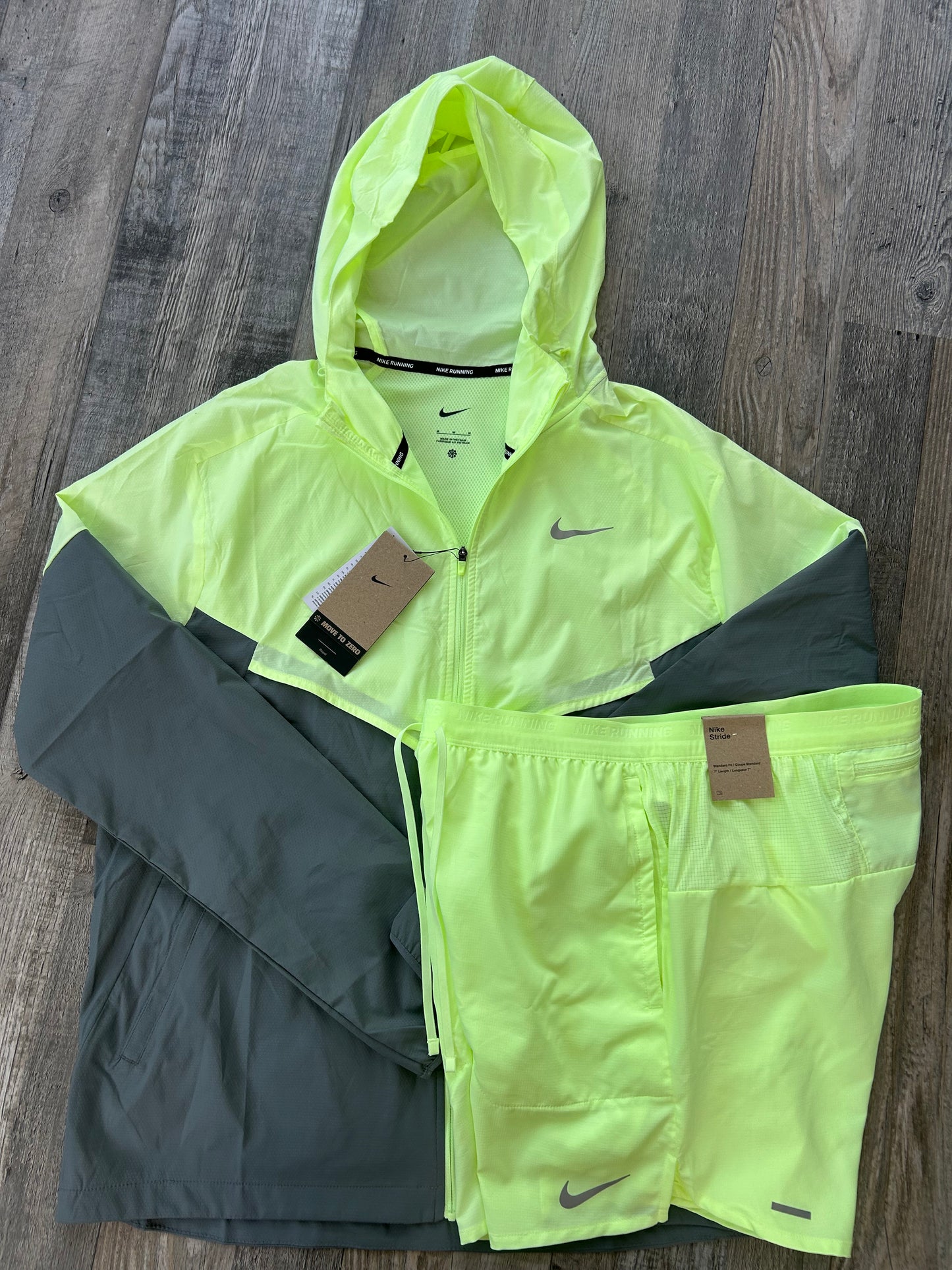 Nike Windrunner set with shorts Neon yellow