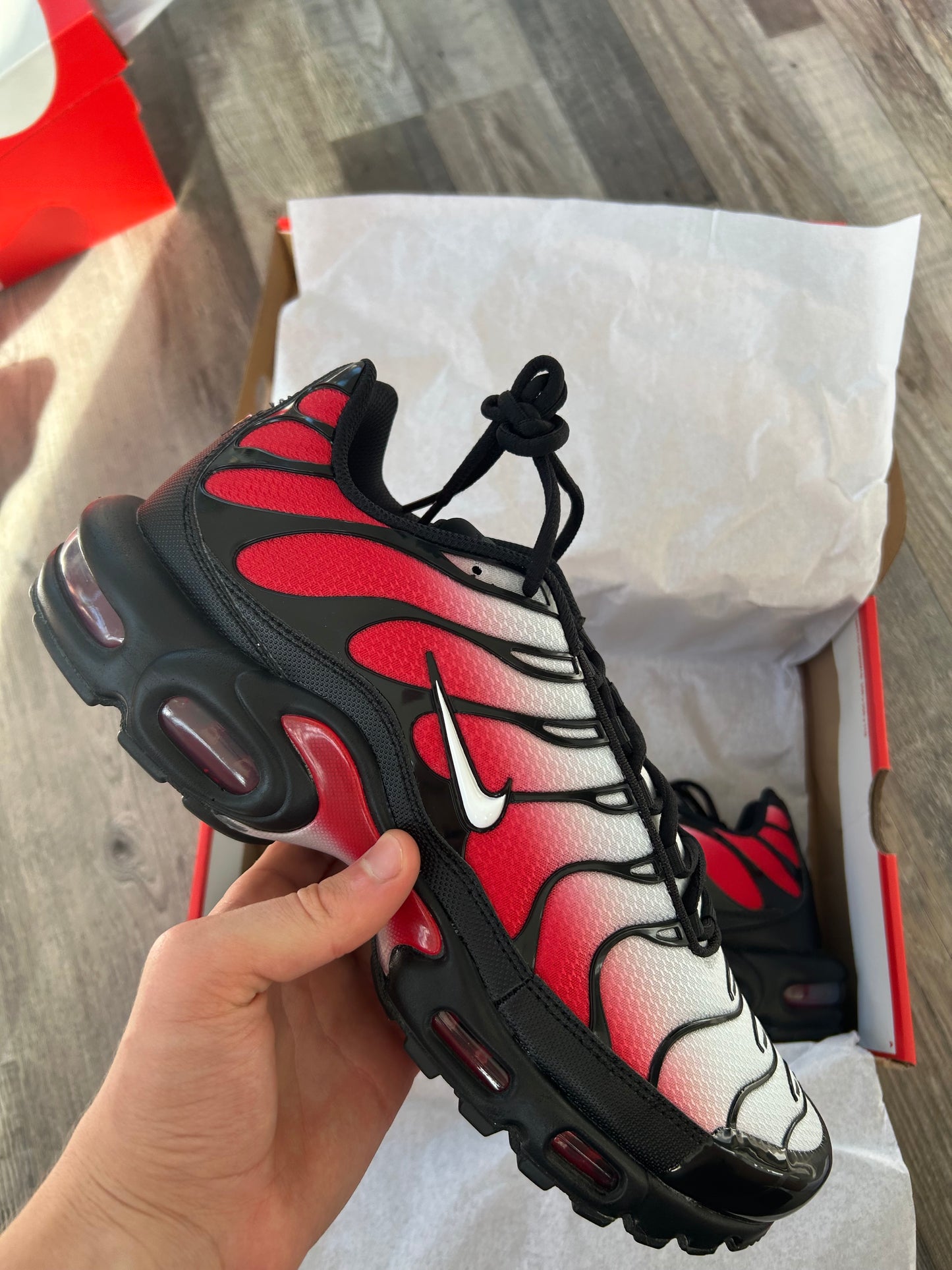 Nike air max plus TN platinum red/white