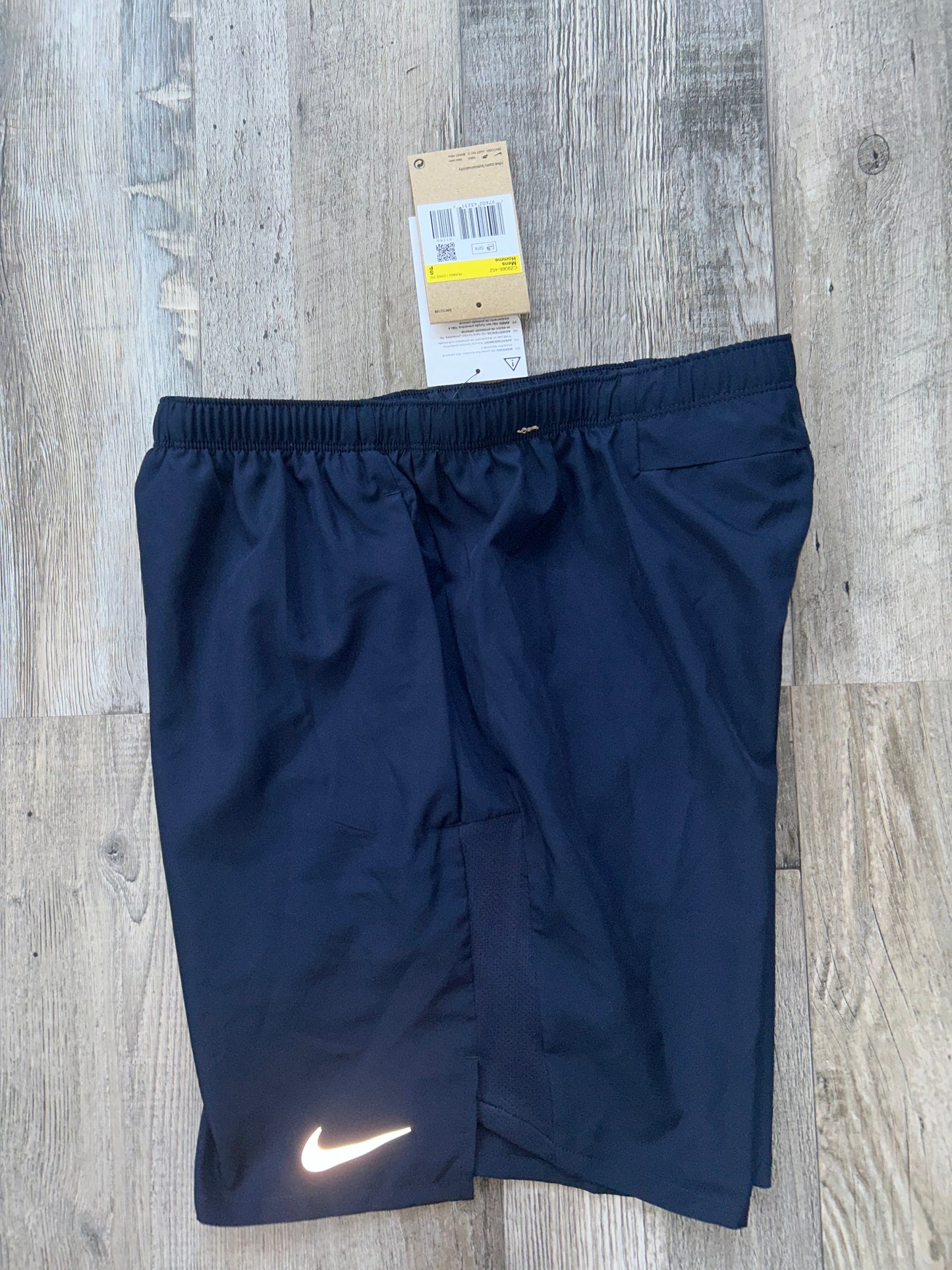 Nike challenger shorts “Navy”