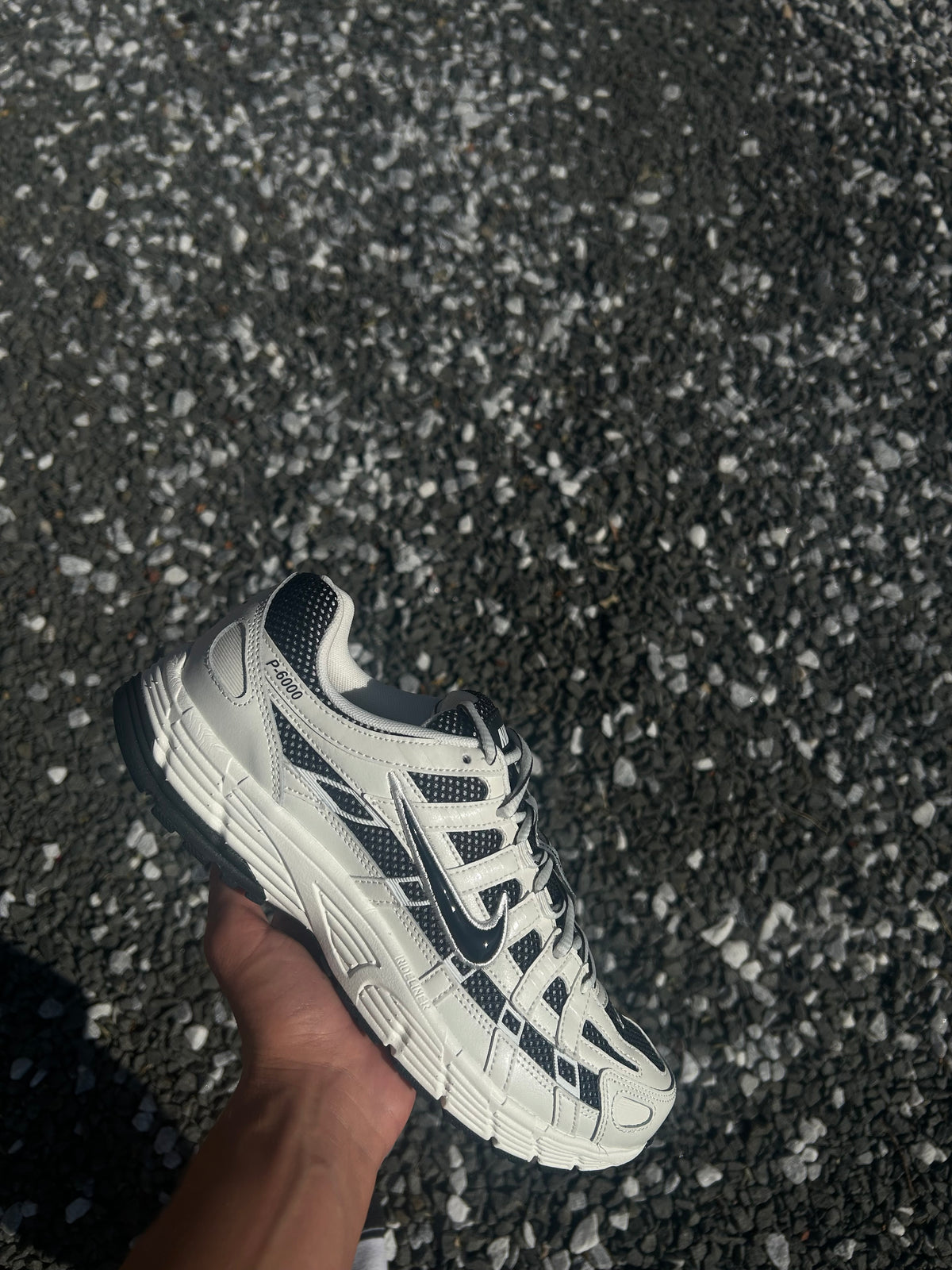 Nike P-6000 atmosphere grey/white
