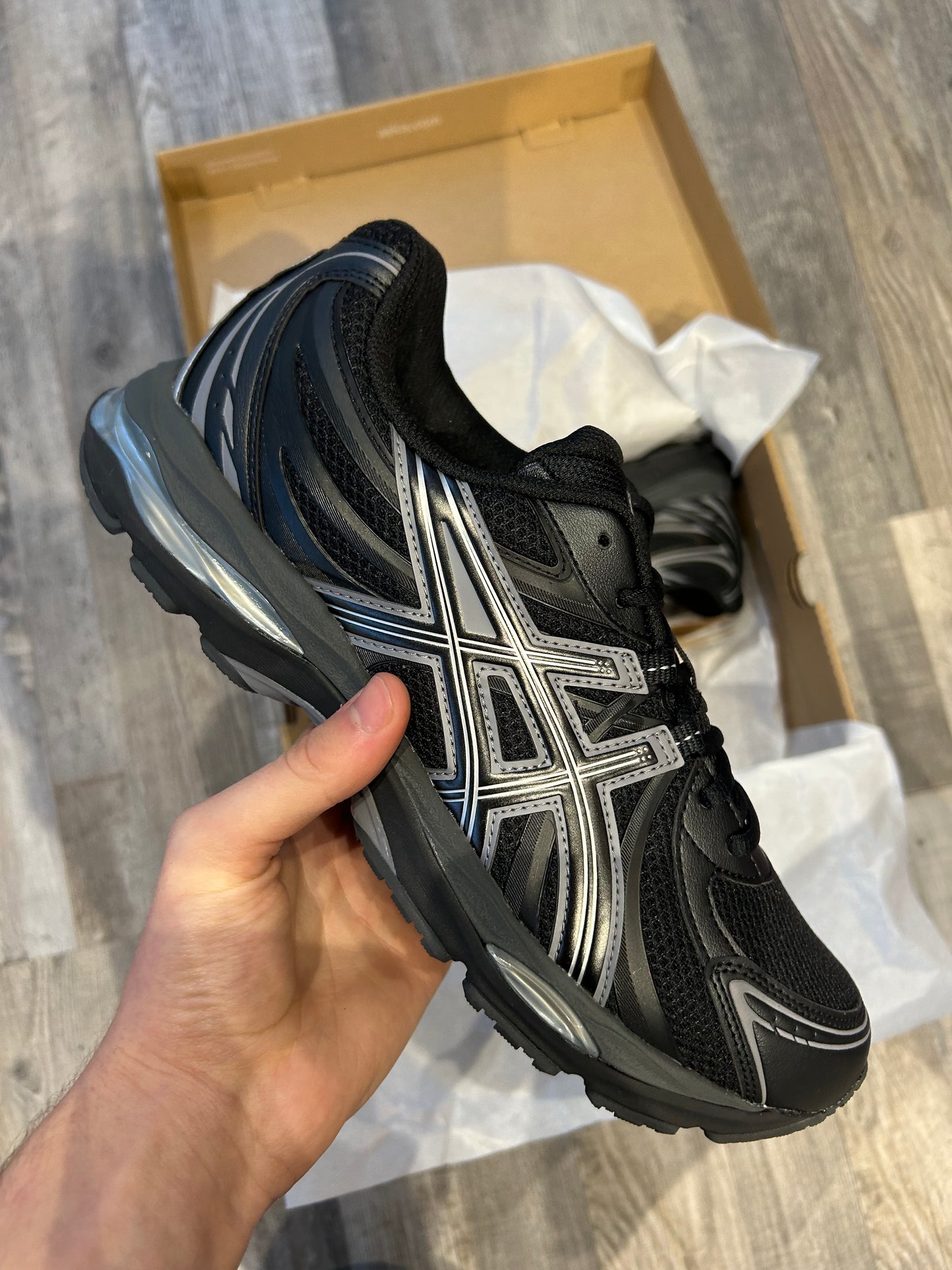 ASICS gel sekiran “Black/grey”
