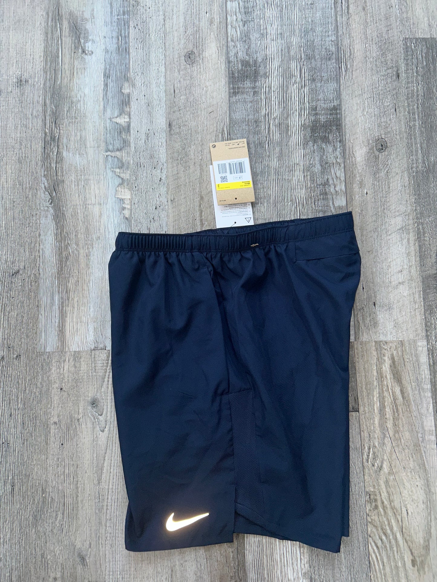 Nike challenger shorts “Navy”