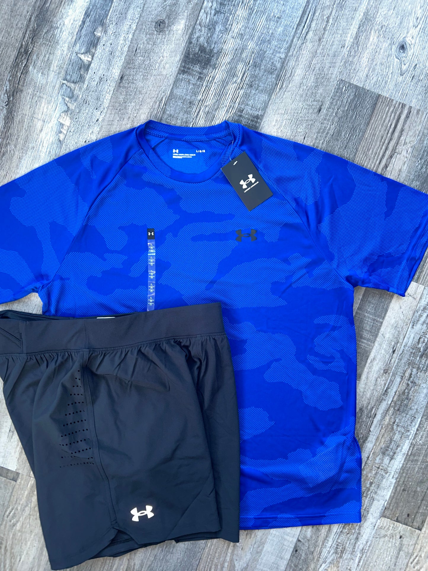 Under armour camo set with shorts “Royal blue”