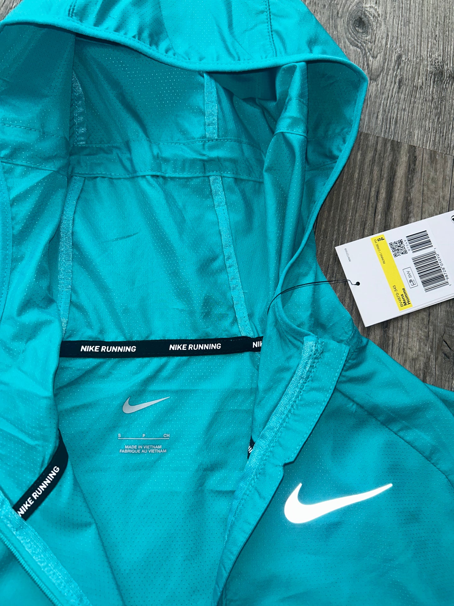 Nike Windrunner set with shorts “Dusty cactus”