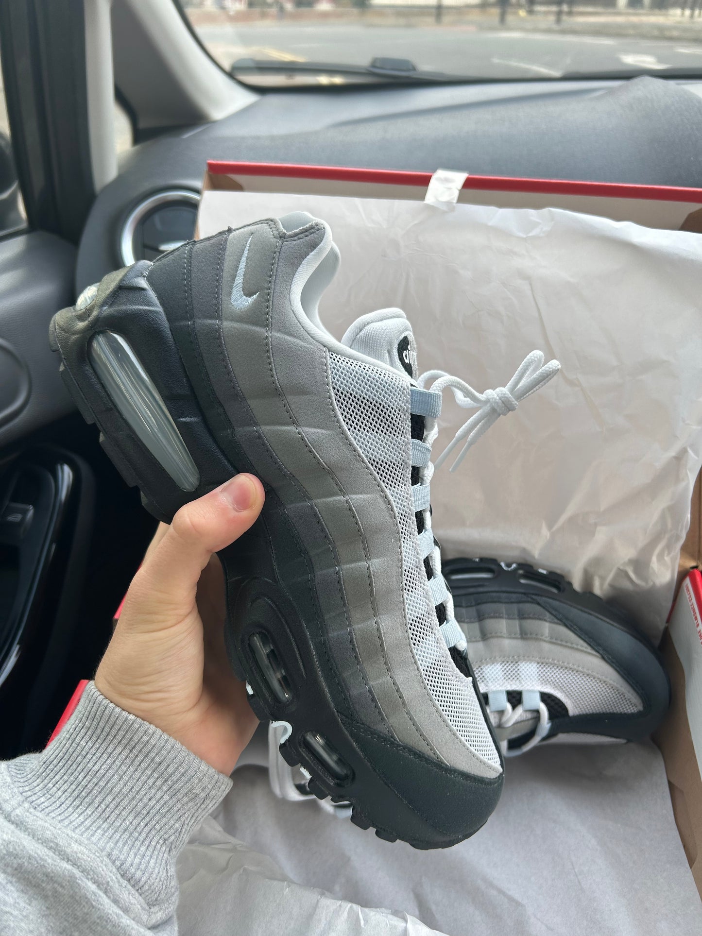Nike air max 95 “OG blue Tint”