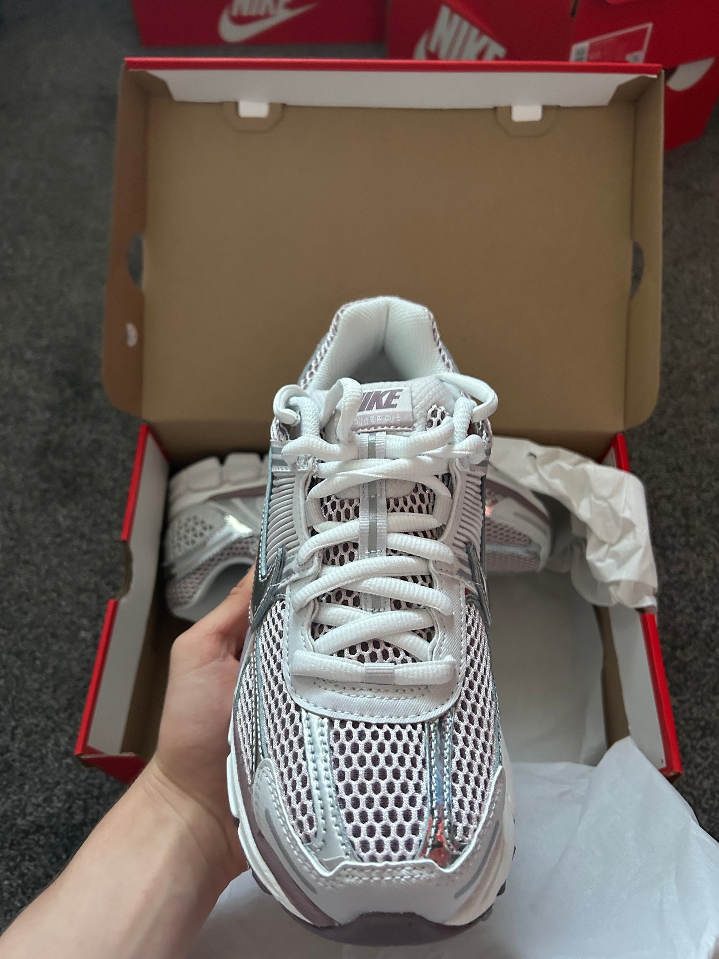 Nike zoom vomero 5 Vast grey/Rose