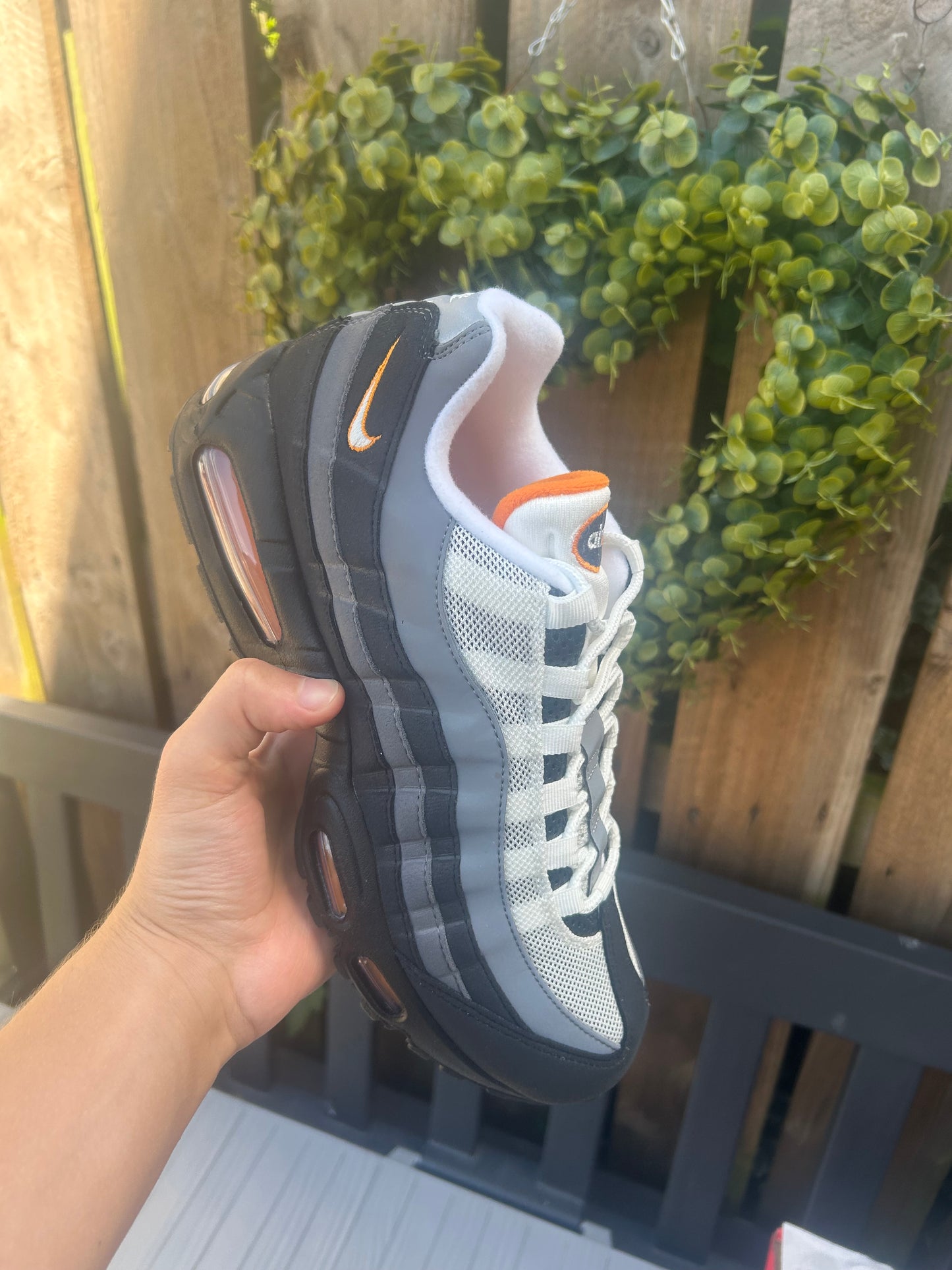 Nike air max 95 “Bright ceramics”