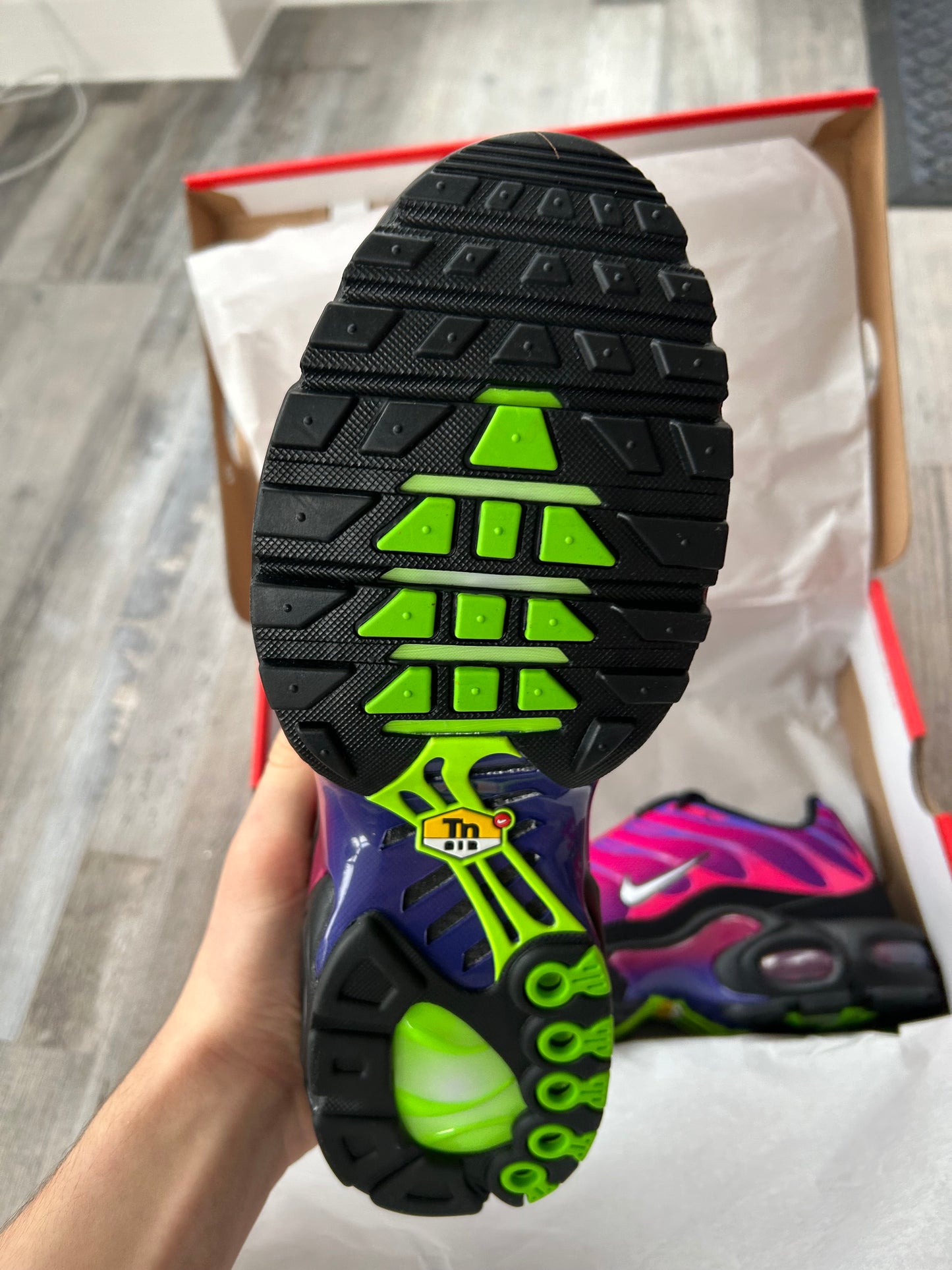 Nike air max plus Tn “Fireberry/Purple”