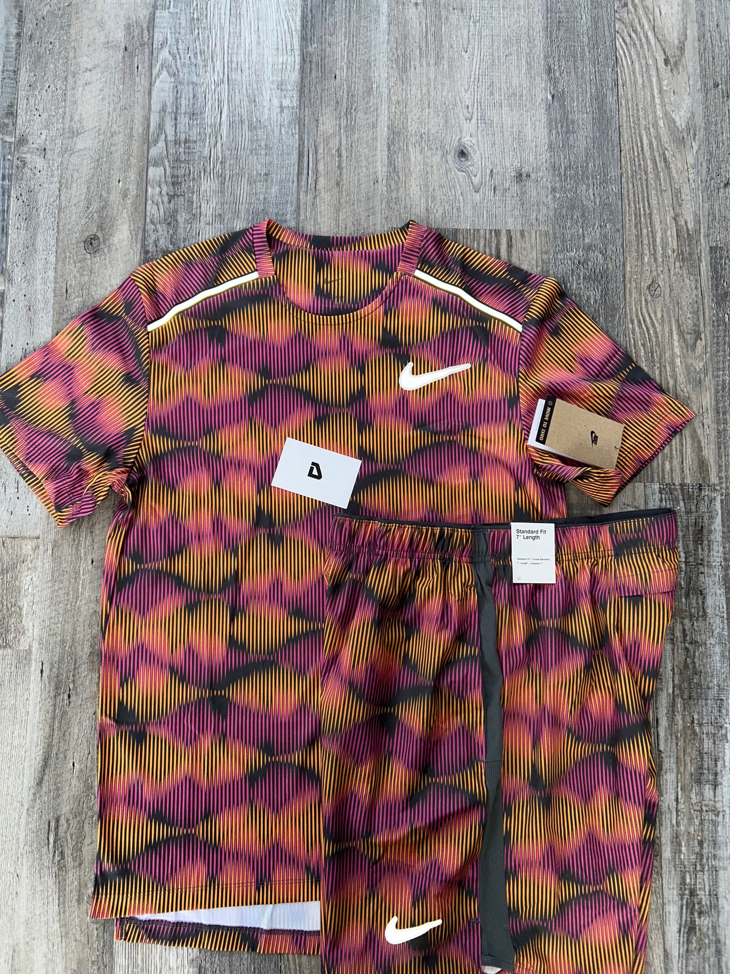 Nike miler set with shorts “Orange/pink”