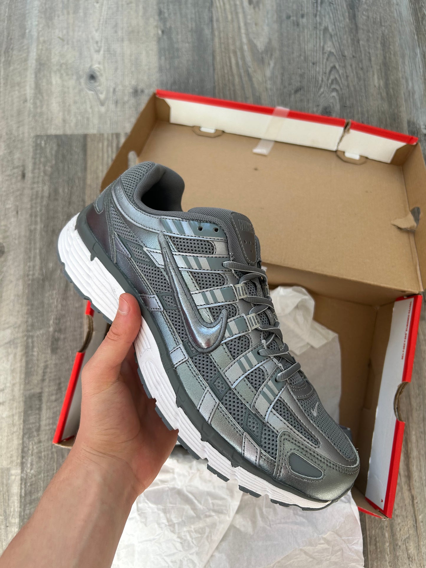 Nike P6000 metallic “silver/grey” Uk 10