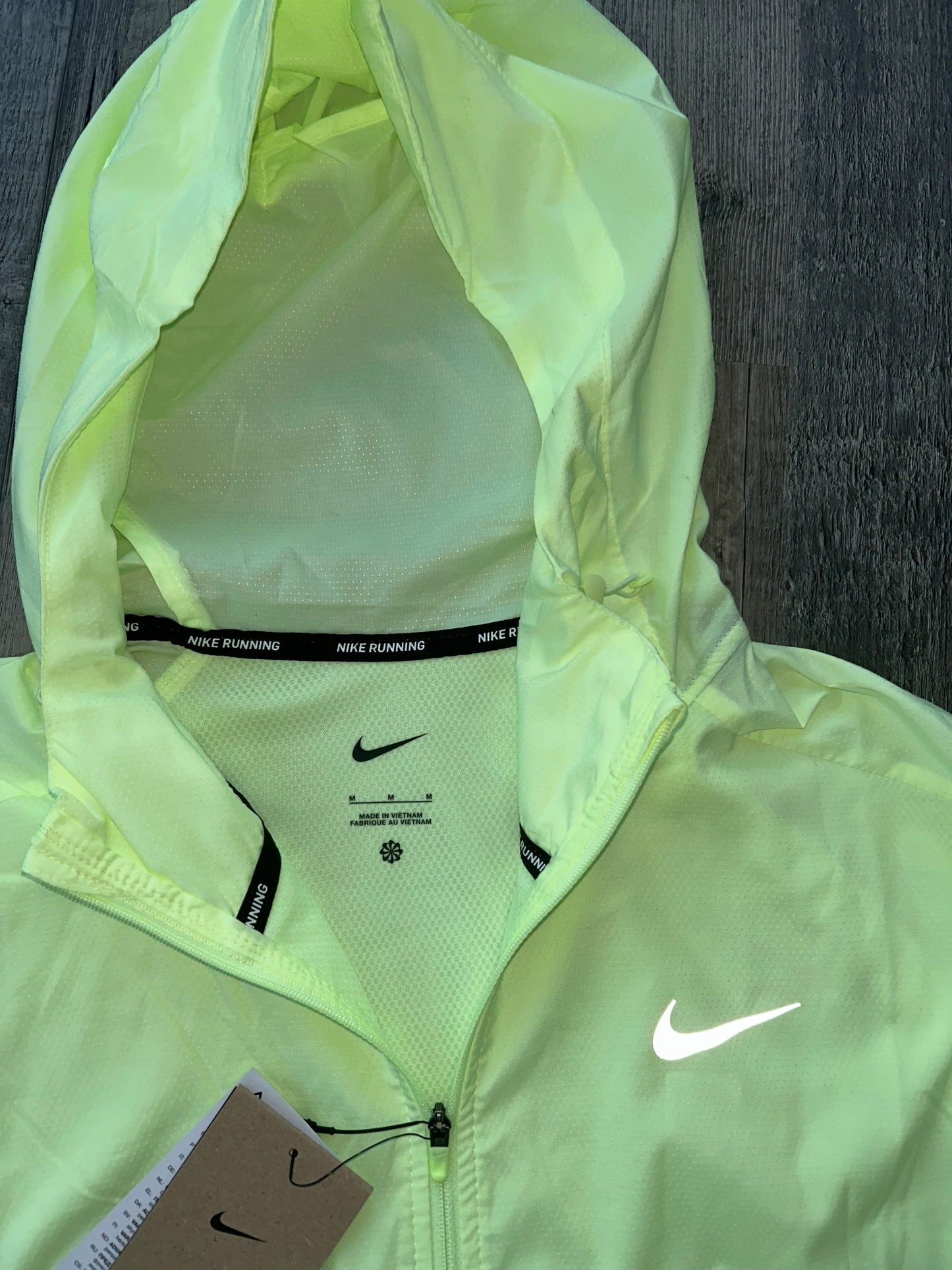 Nike Windrunner set with shorts Neon yellow