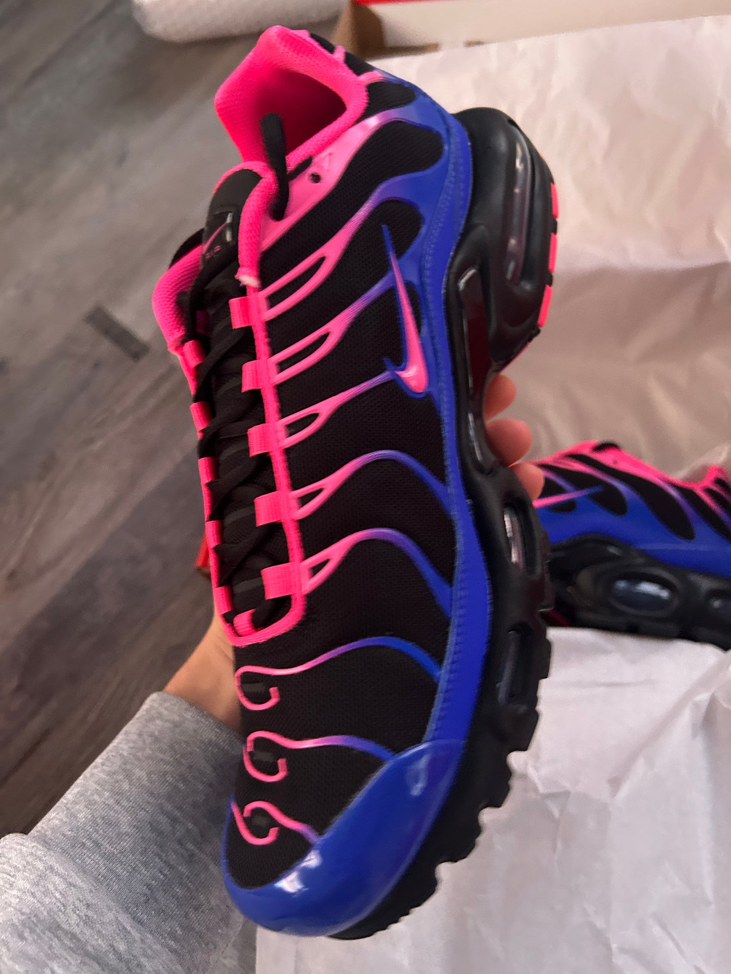 Nike air max plus Tn “Blue/Salsa Red”