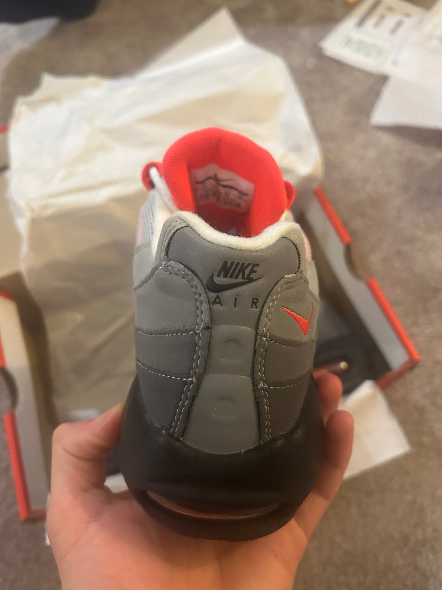 Nike air max 95 “OG Solar reds 2018”