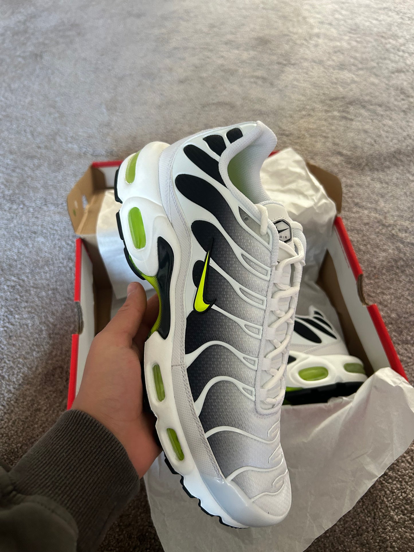 Nike air max plus Tn “White/Volt fades”