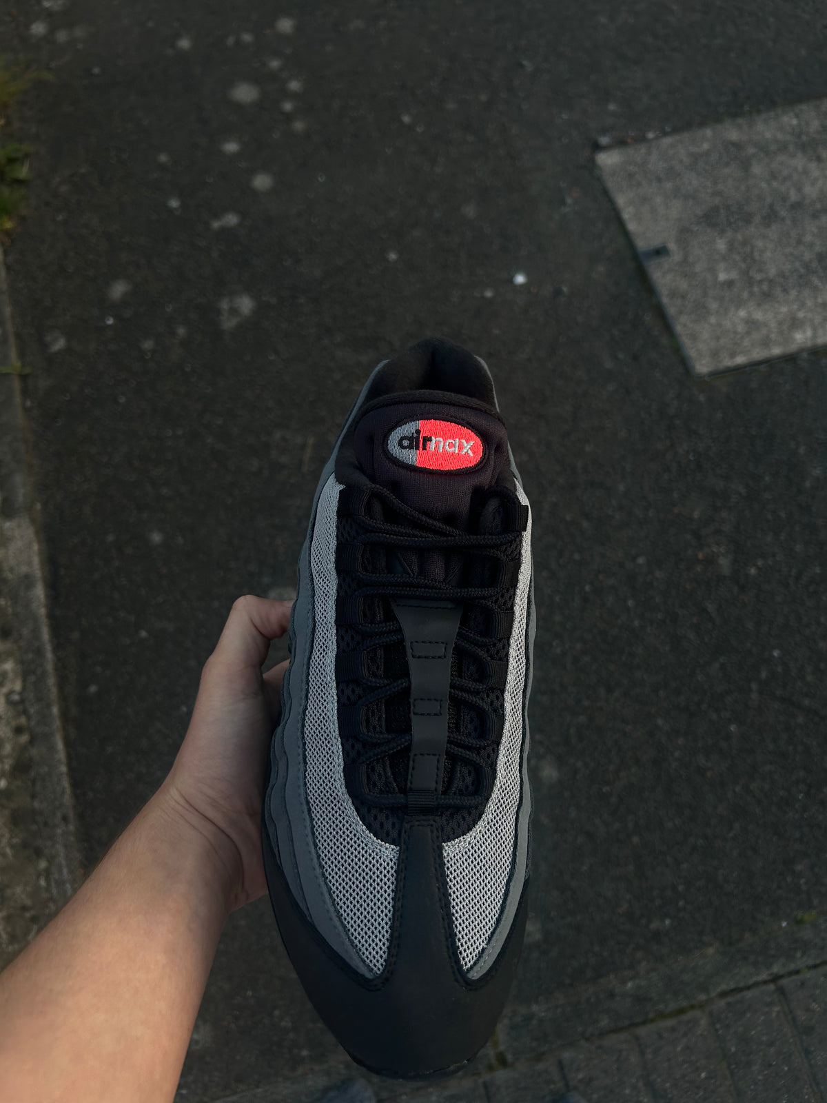Nike Air Max 95 “Dracula/Crimson Reds”