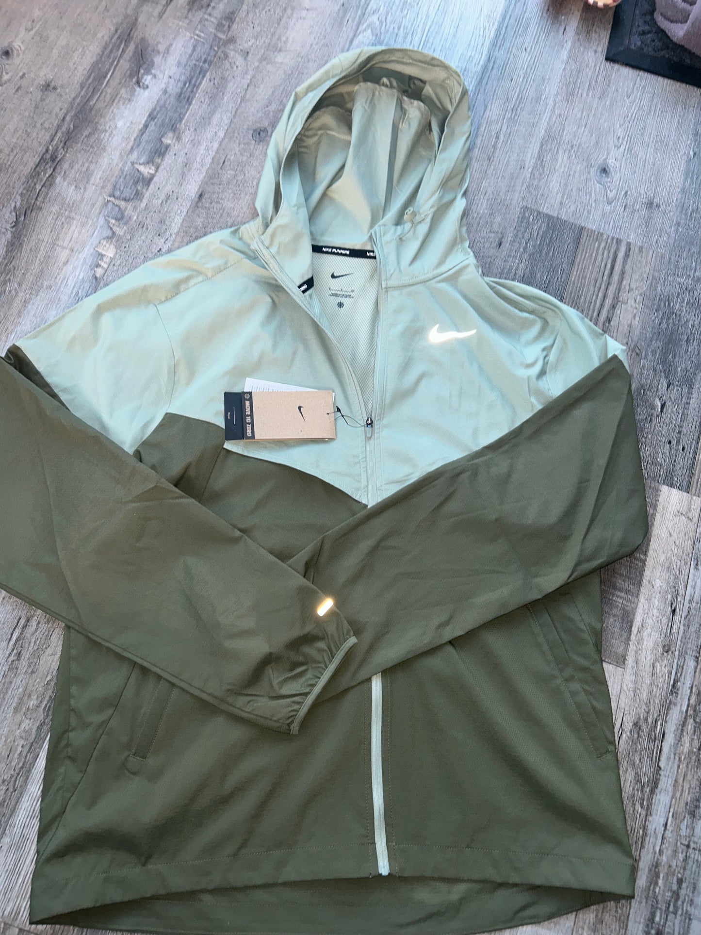 Nike Windrunner jacket “Khaki/olive green”