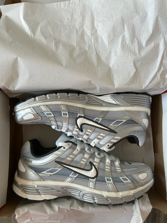 Nike P6000 aluminium blue