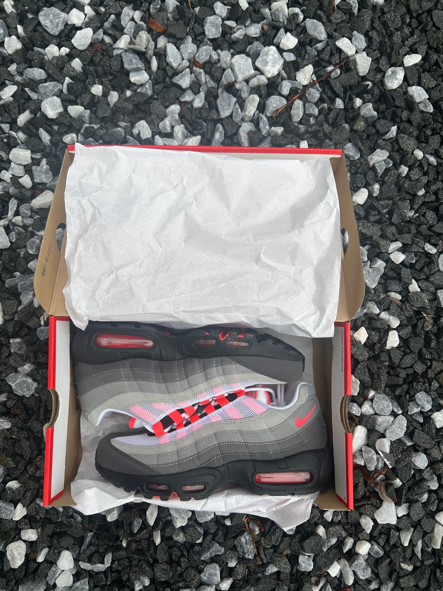 Nike air max 95 “OG Solar reds 2018”