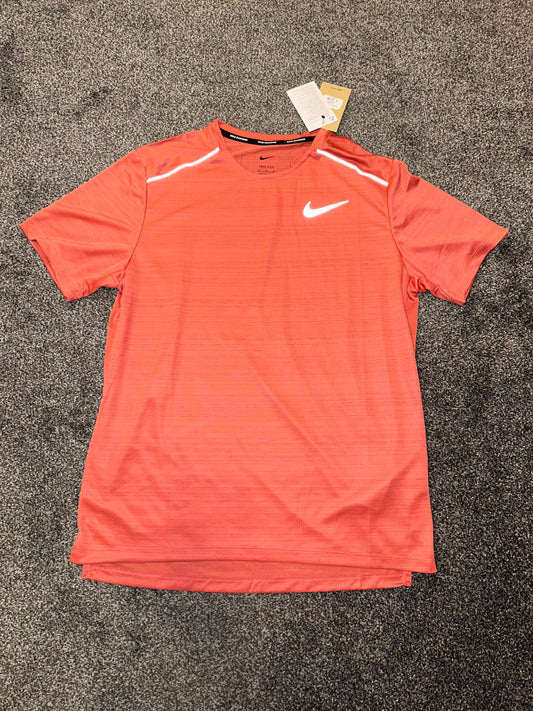 Nike miler “Adobe”