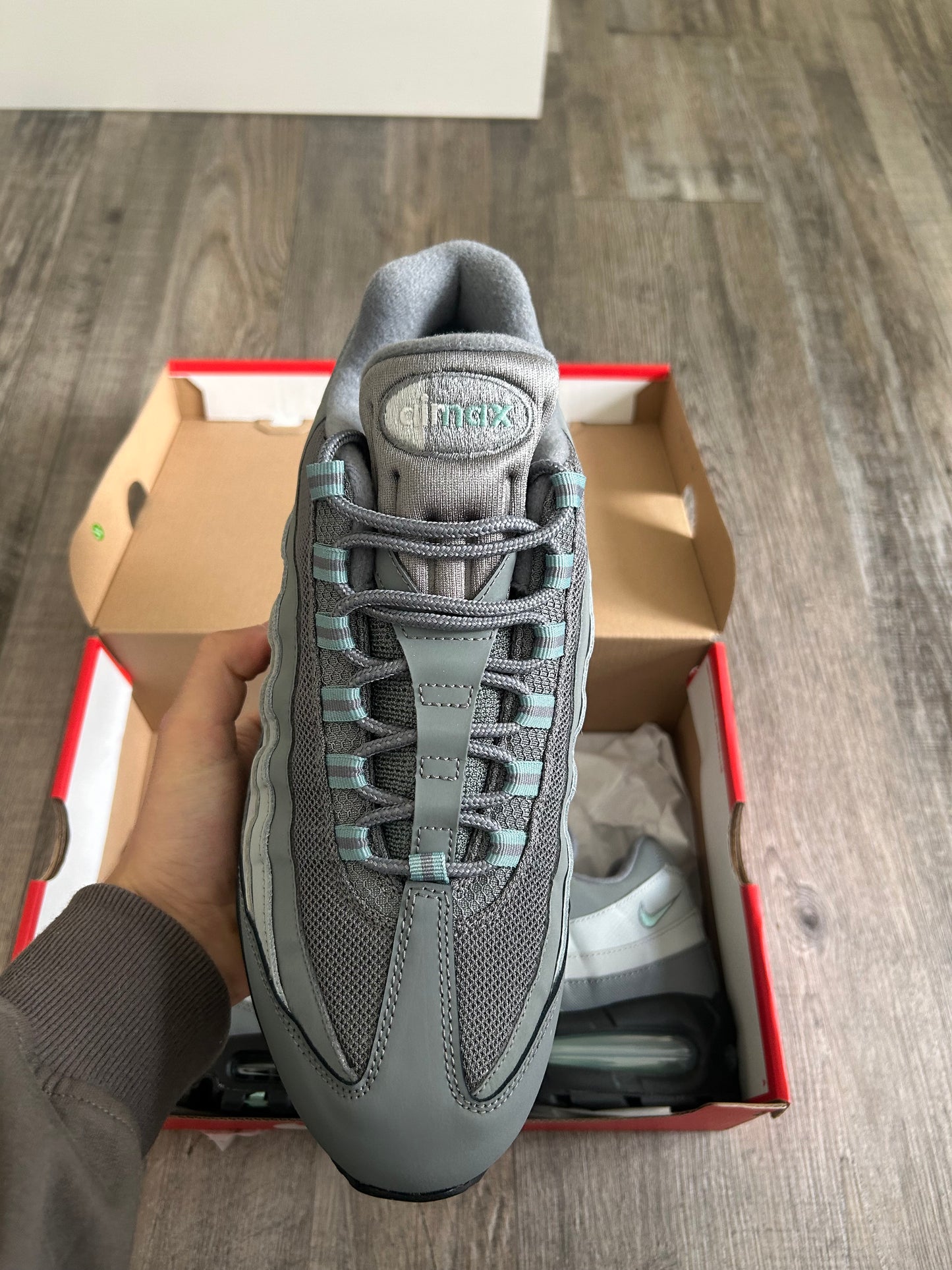 Nike air max 95 “light cannon grey”