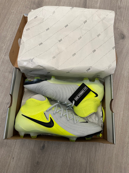 Nike Phantom Luna II Elite FG Football Boots “Metallic silver/volt”