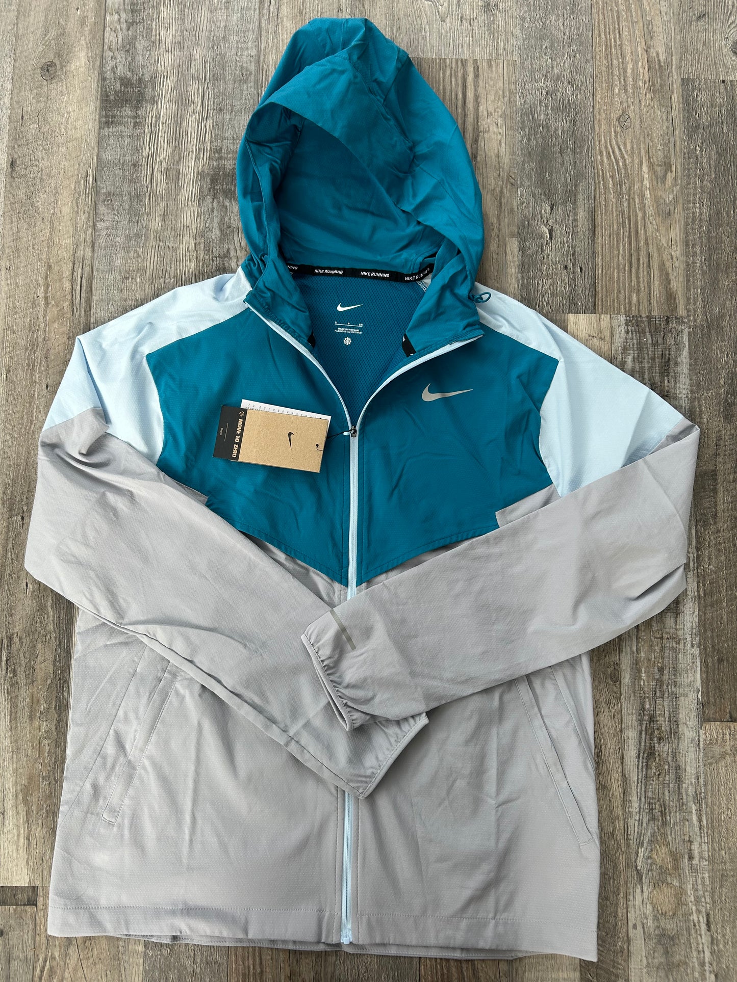 Nike Windrunner jacket “Abyss blue”