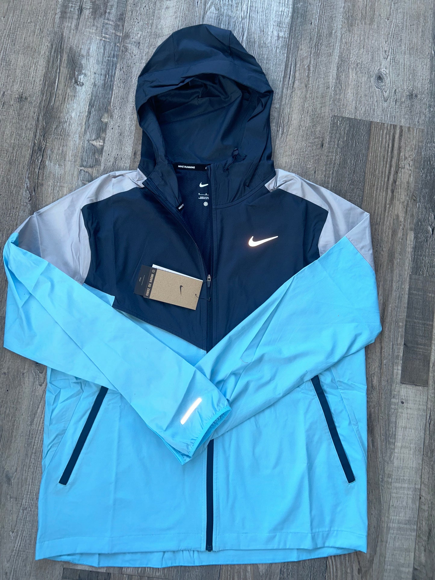 Nike Windrunner jacket “Aqua blue”