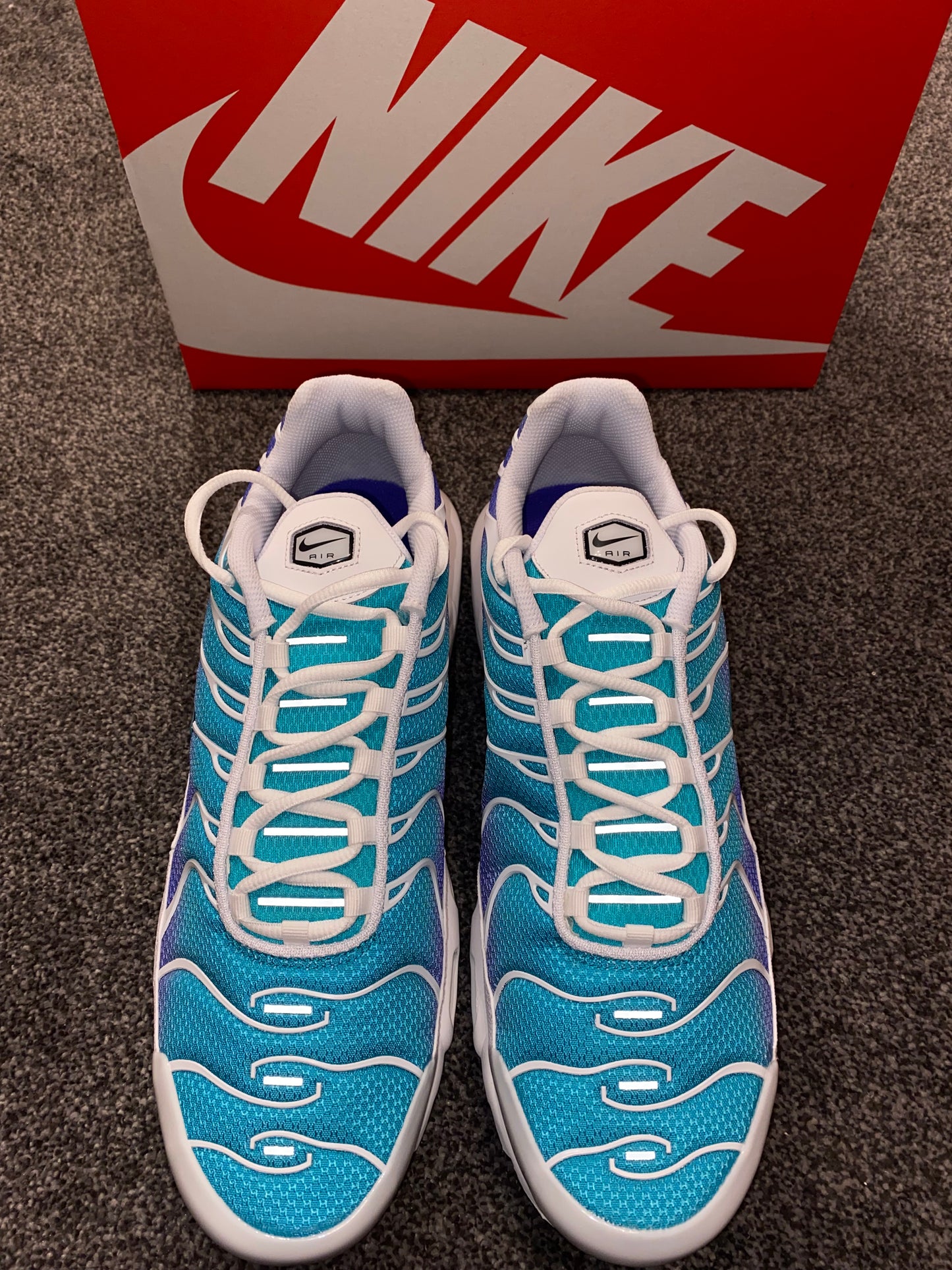 Nike air max plus TN “Bleached Aqua” UK 10.5