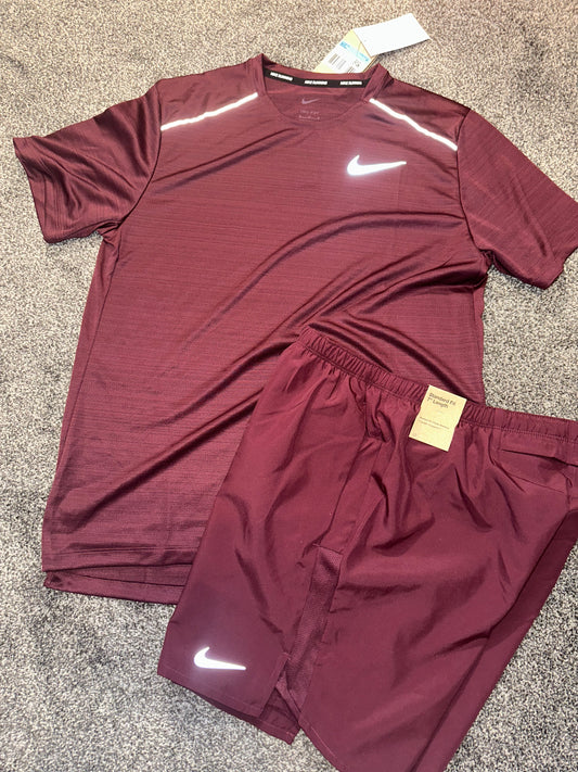 Nike set “Beetroot”