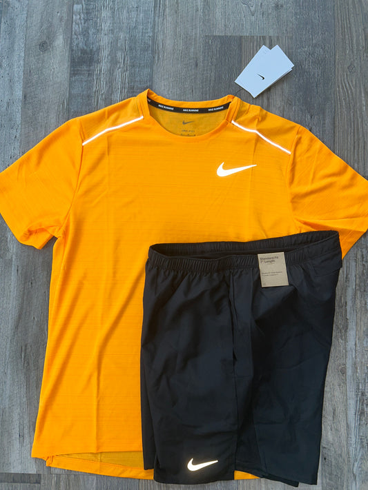 Nike miler set with shorts Laser Orange