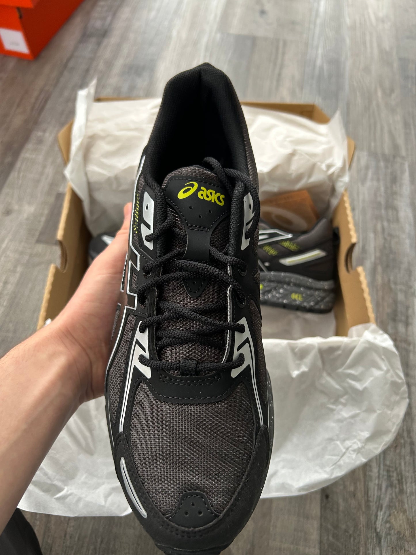 ASICS gel venture 6 “Glacier black/lime”