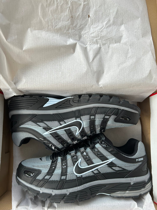 Nike P6000 men’s Charcoal grey