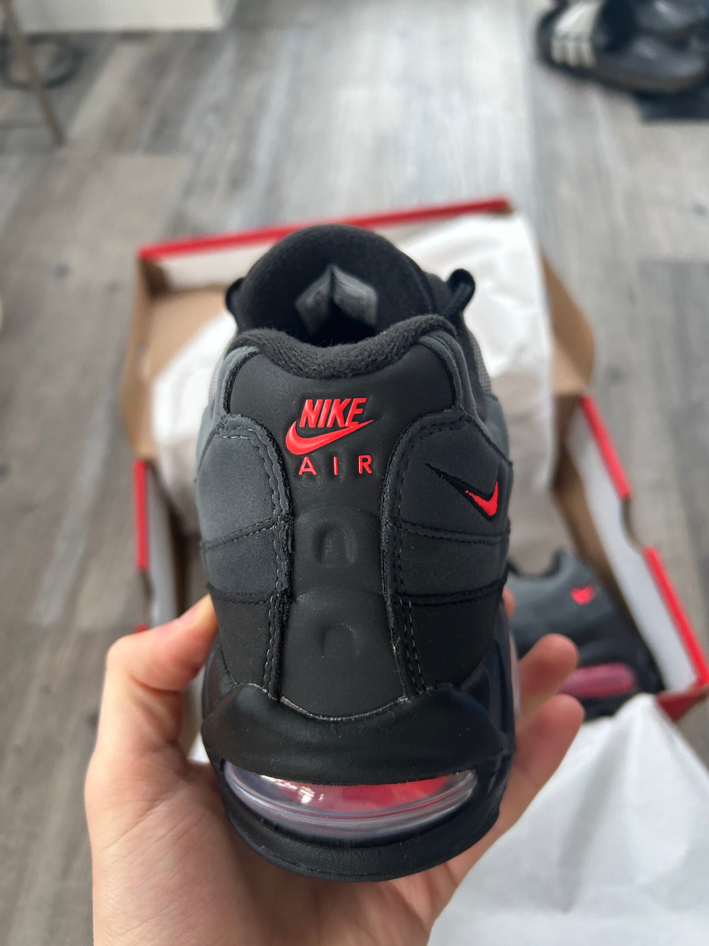 Nike air max 95 “Dracula reds”