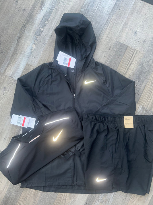 Nike Windrunner set with shorts and miler “Black”