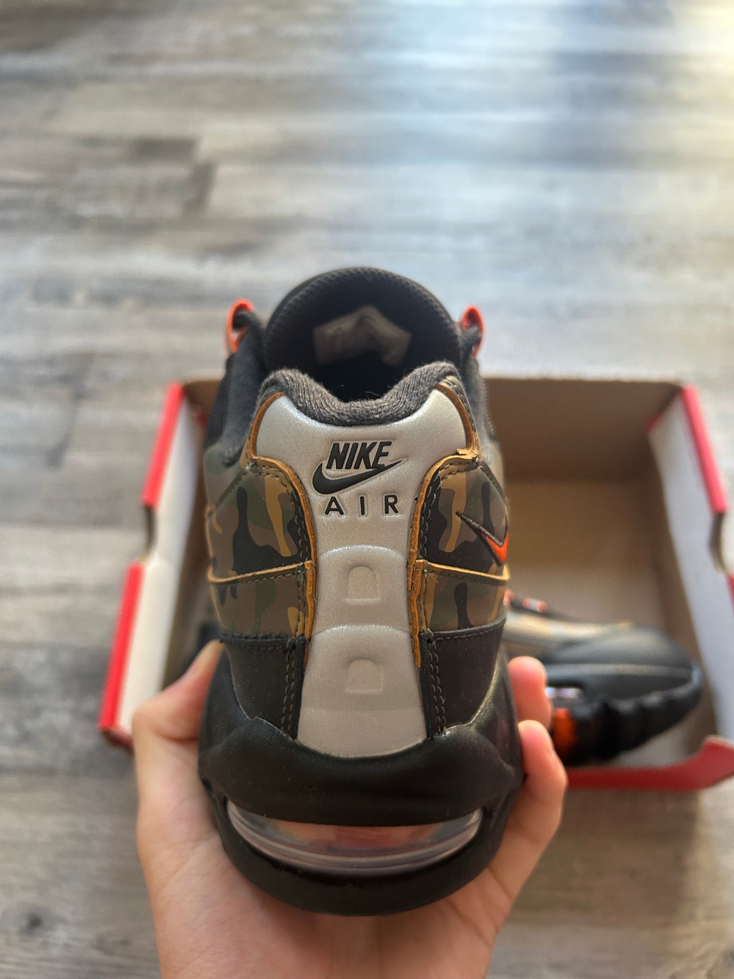 Nike air max 95 “Camo orange”