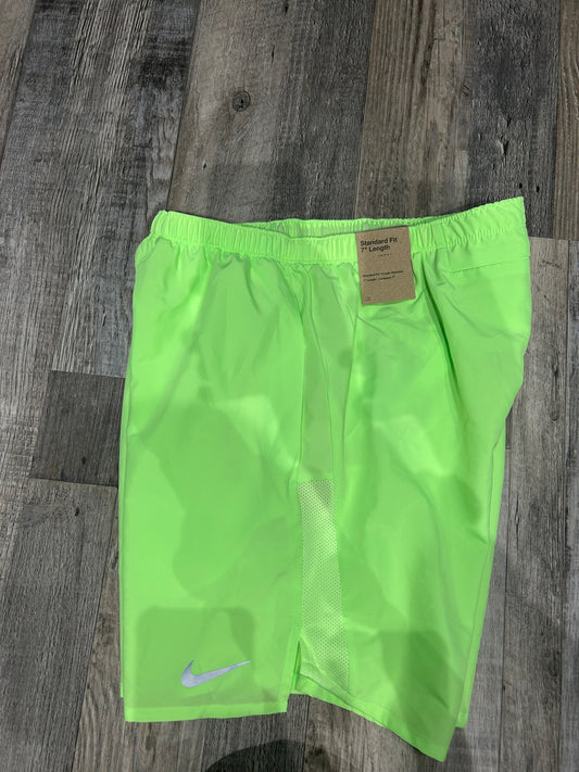 Nike challenger shorts “Lime Green”