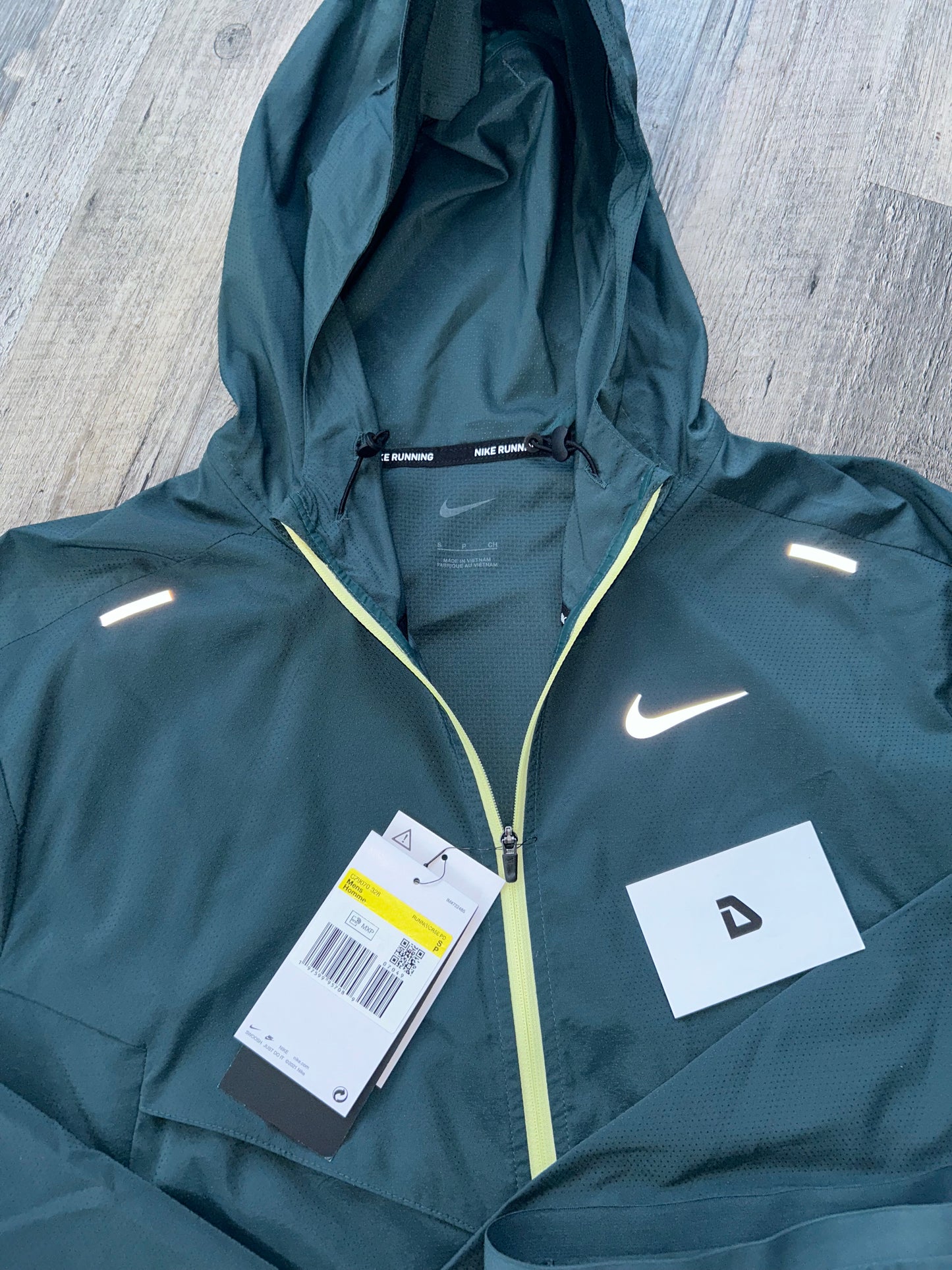 Nike Windrunner set with shorts “Teal Green”