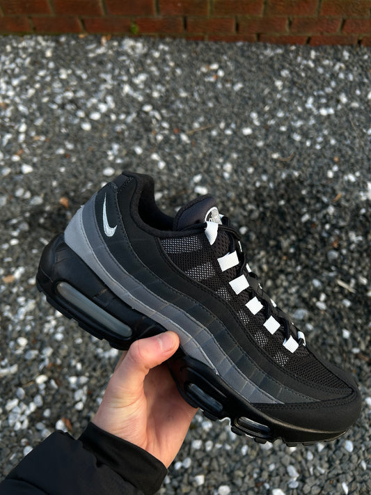 Air max 95 “Reverse Dust”