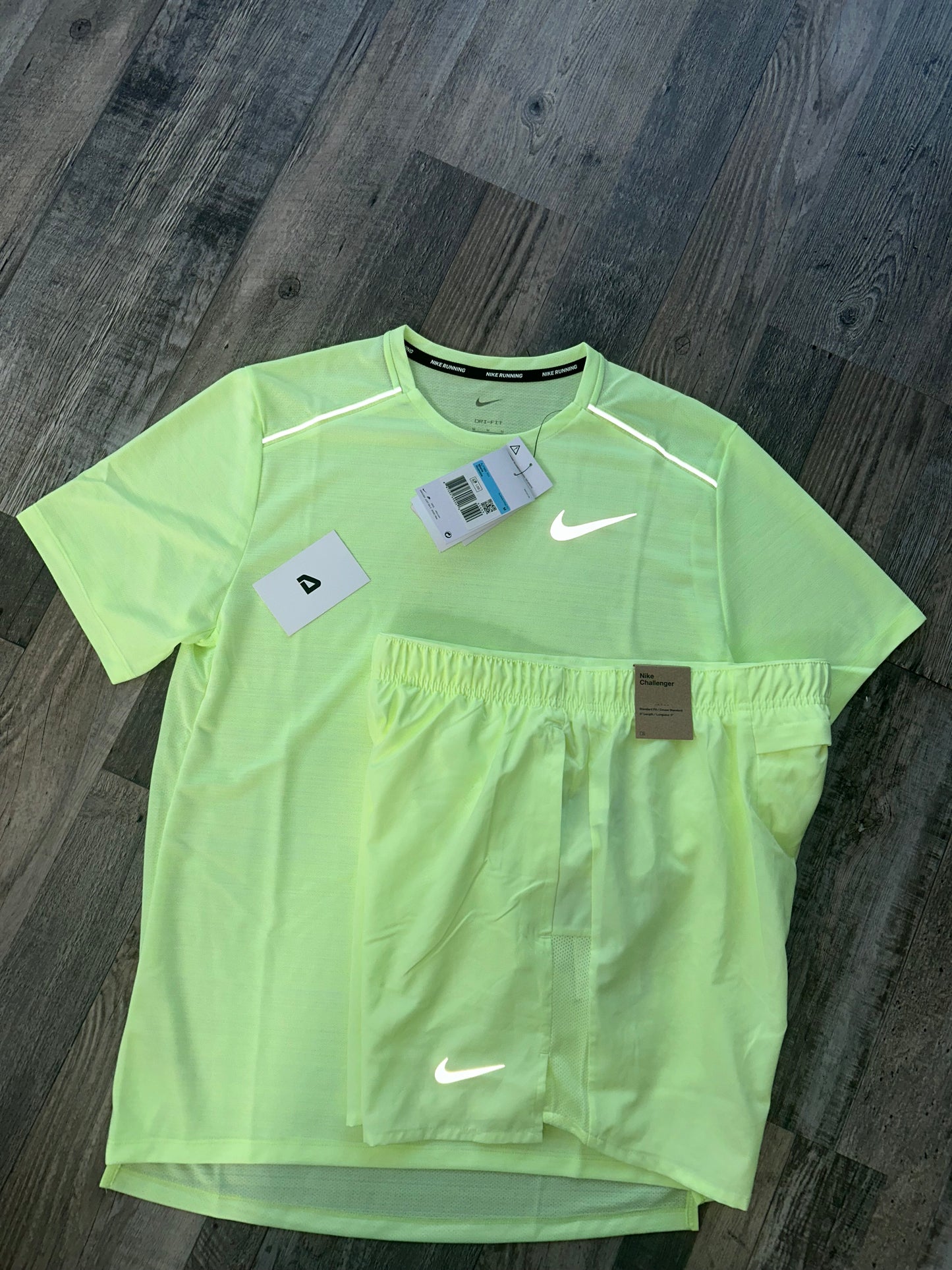 Nike miler set with shorts “Neon volt”