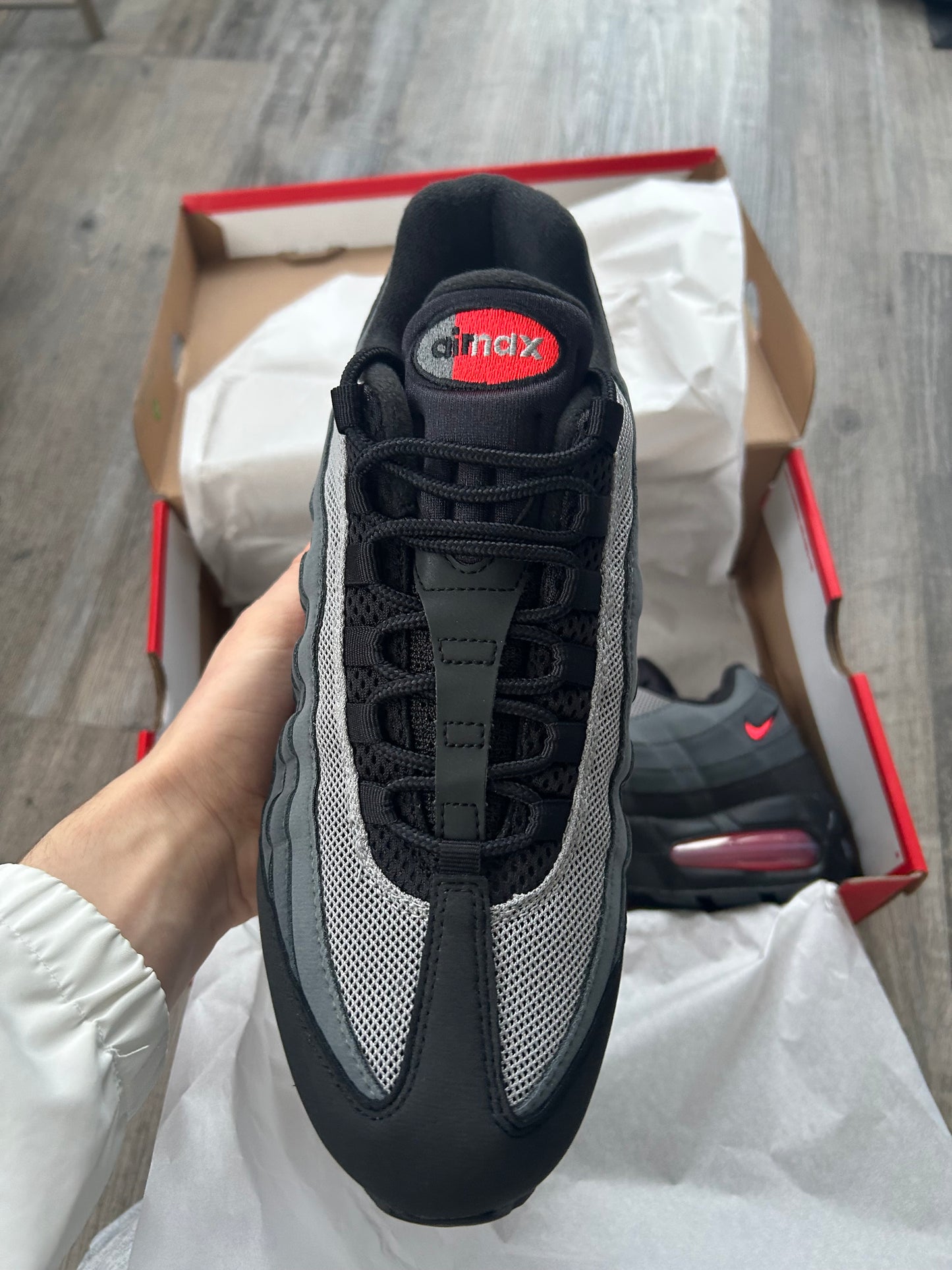 Nike air max 95 “Dracula reds”