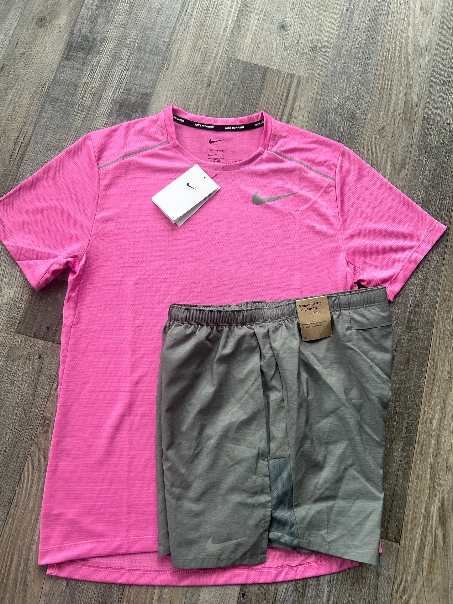 Nike miler set with shorts “Hot pink”