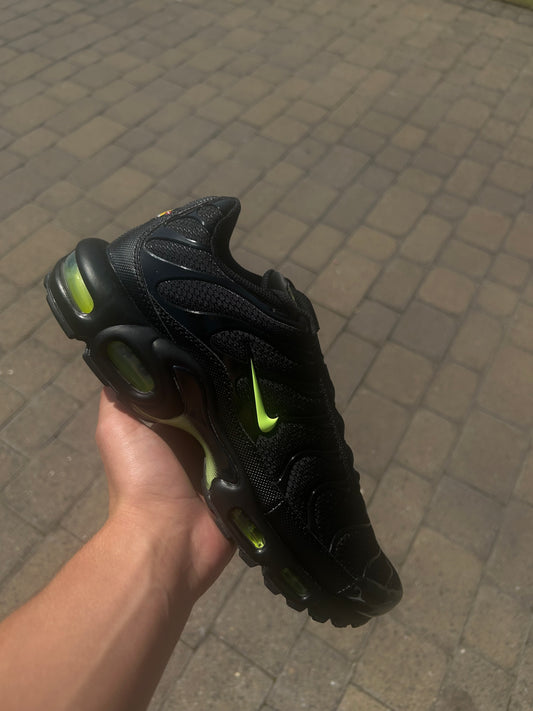 Nike air max plus Tn “Volt greens/Black”