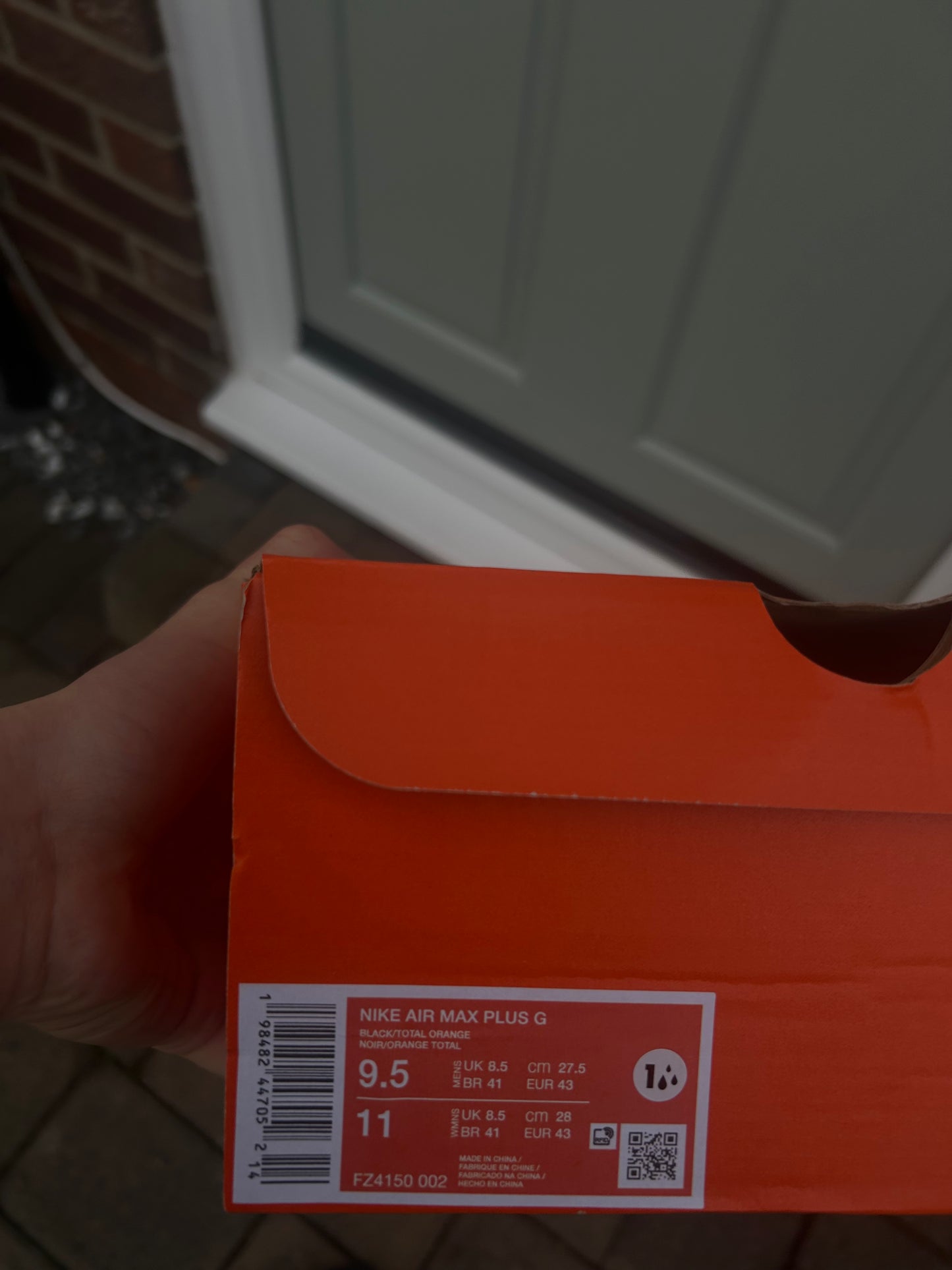 Nike air max plus G “Black/safety Orange”