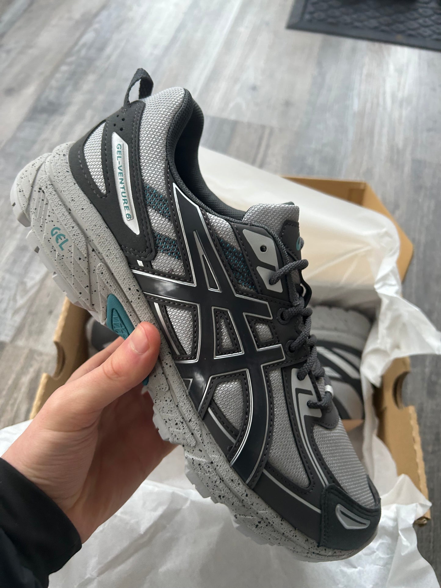 ASICS gel venture 6 “Cement grey/cactus blue”