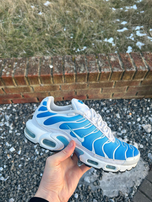 Asia exclusive air max plus Tn “Gaze Blue”