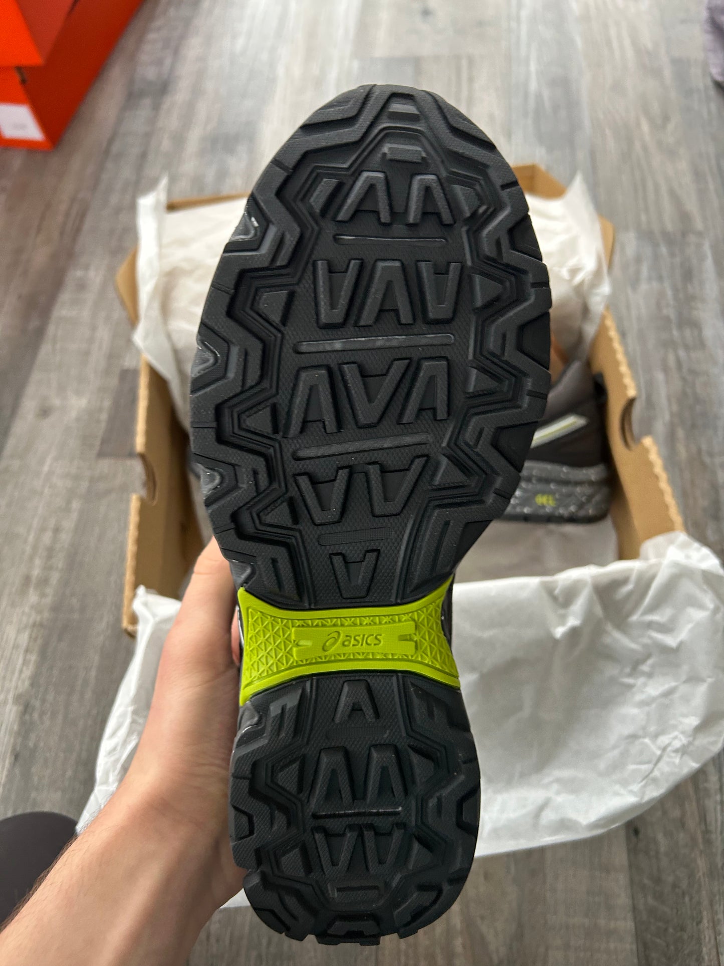 ASICS gel venture 6 “Glacier black/lime”