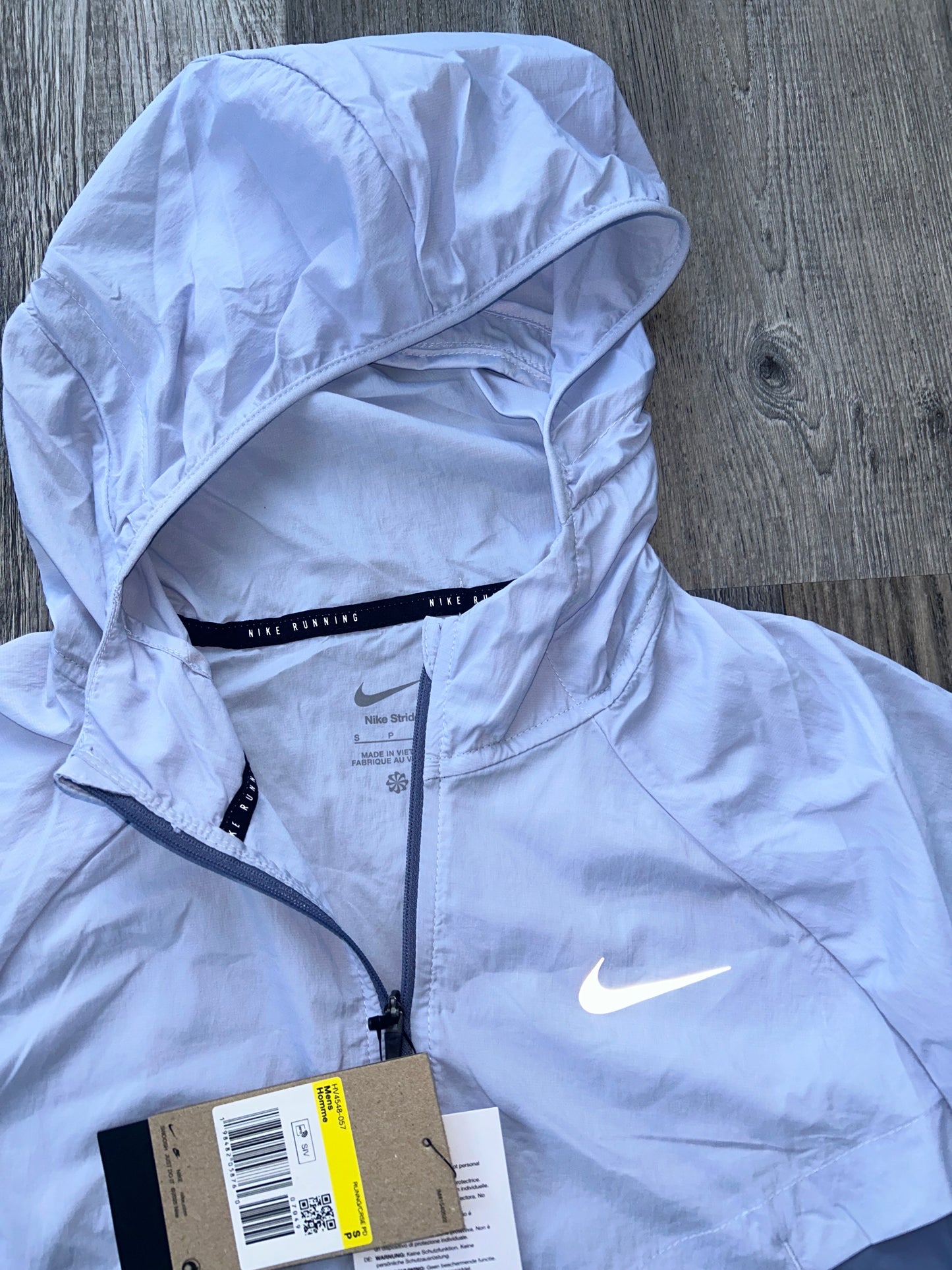 Nike stride Windrunner jacket “Ghost indigo”