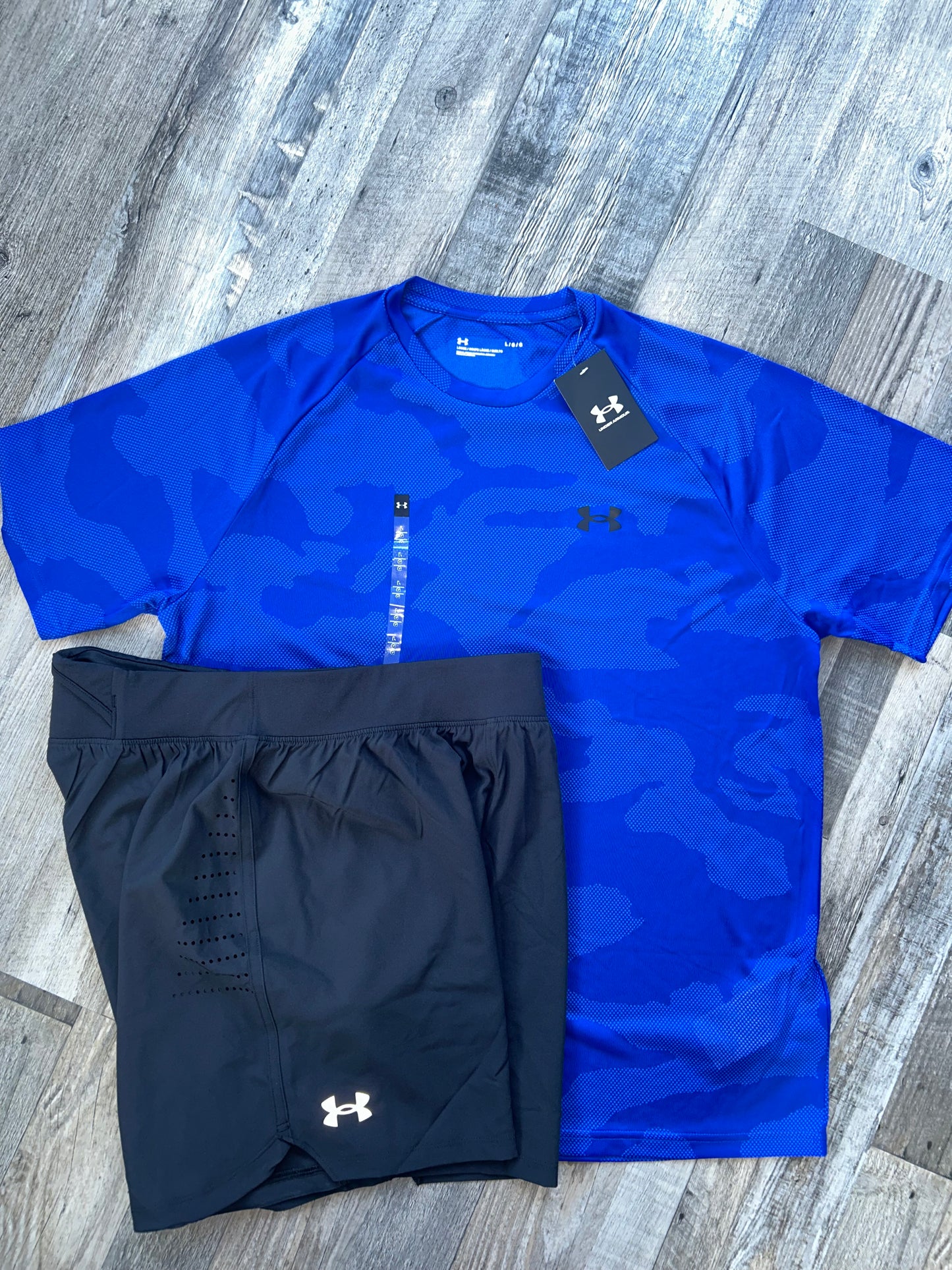Under armour camo set with shorts “Royal blue”