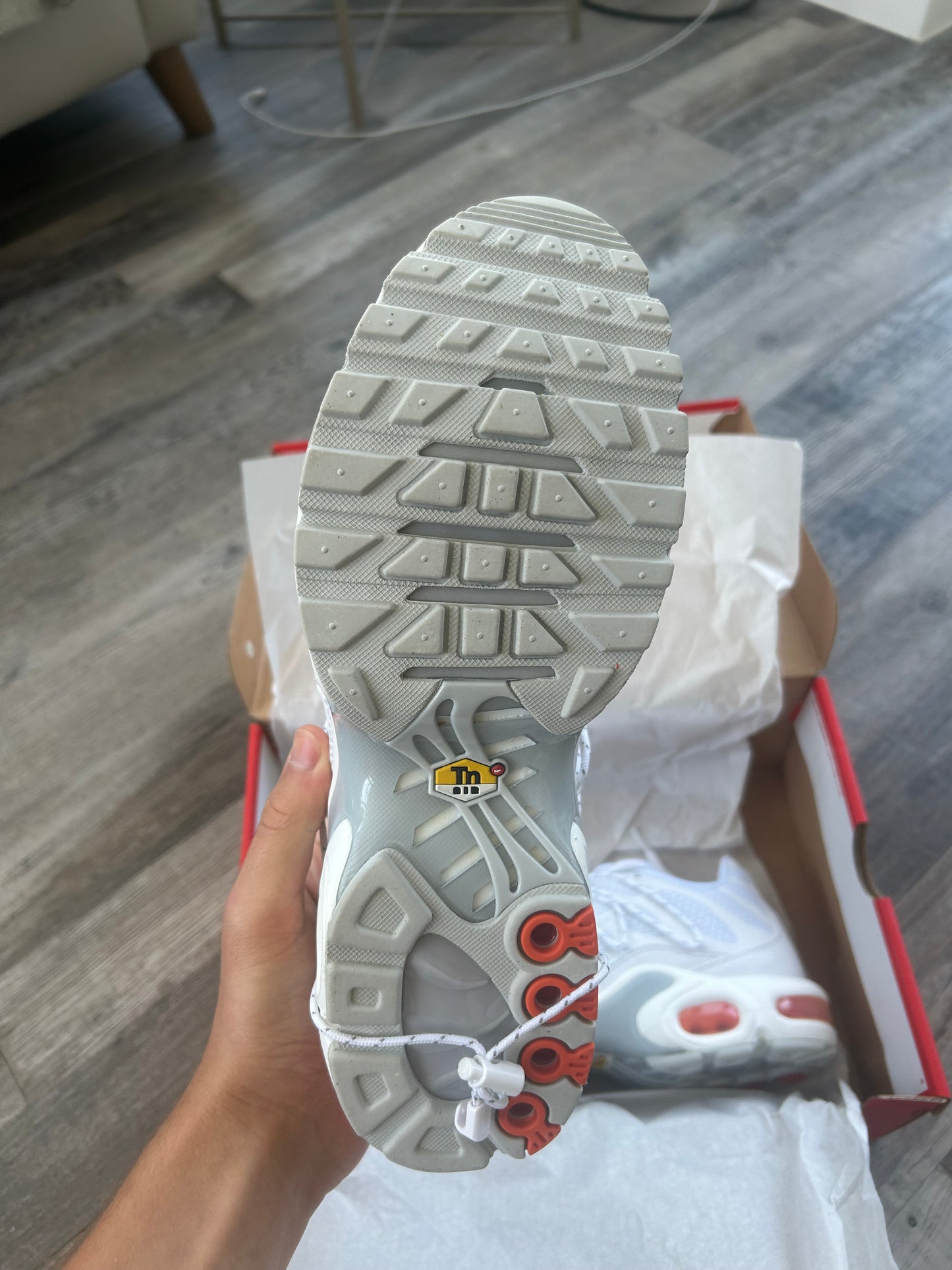 Nike air max plus Utility tn “Triple white”